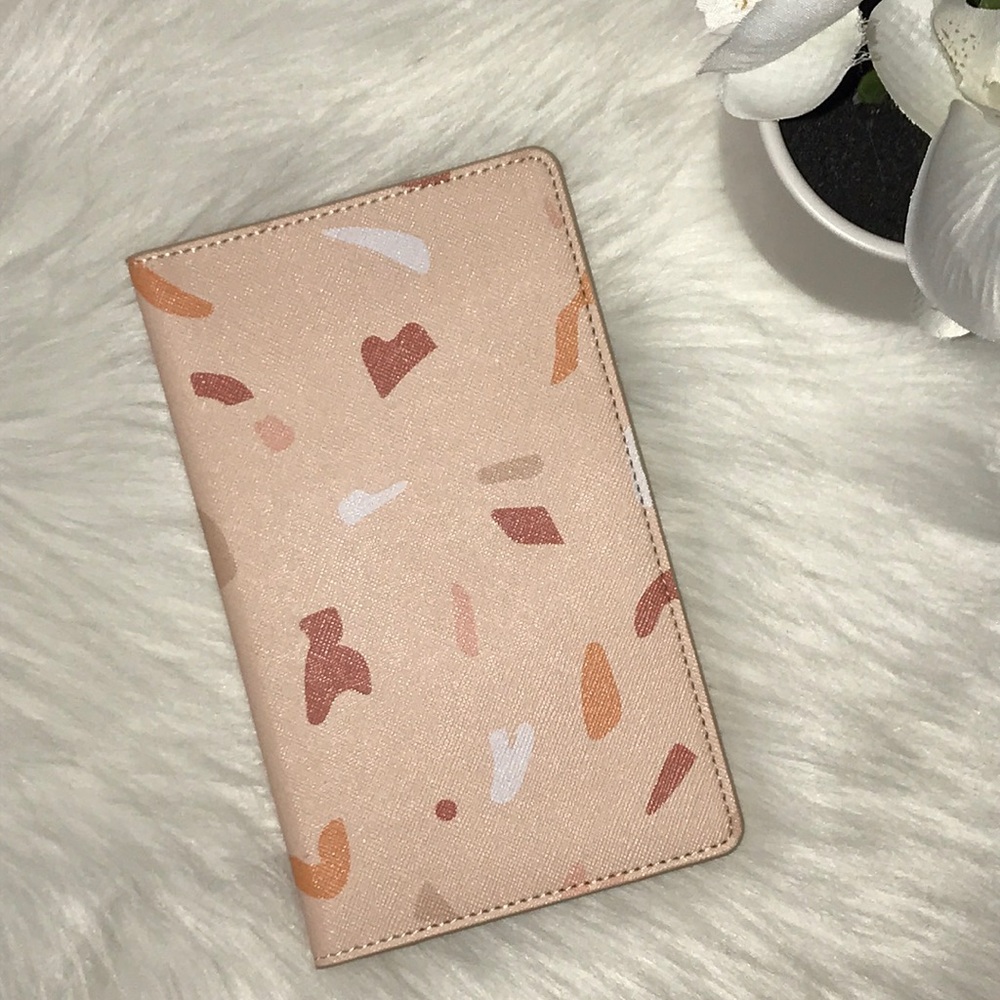 Glass Ladder & Co. Travel wallet